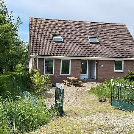 At The Amstel River With 2br 2ba And Garden Guest house