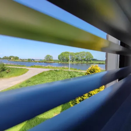 At The Amstel River With 2br 2ba And Garden Casa de hóspedes 3*