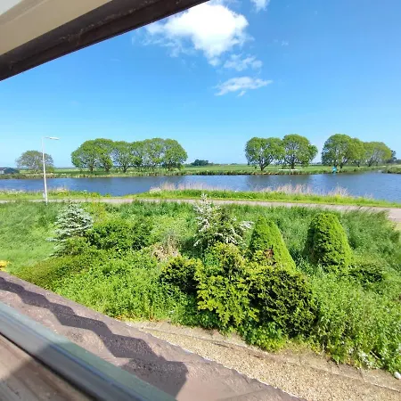 At The Amstel River With 2br 2ba And Garden
