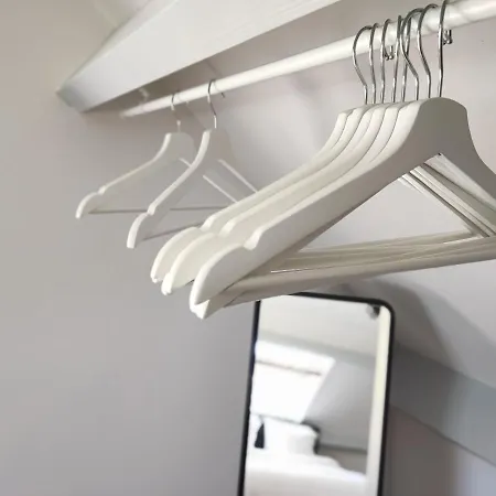 At The Amstel River With 2br 2ba And Garden Casa de hóspedes Amstelveen