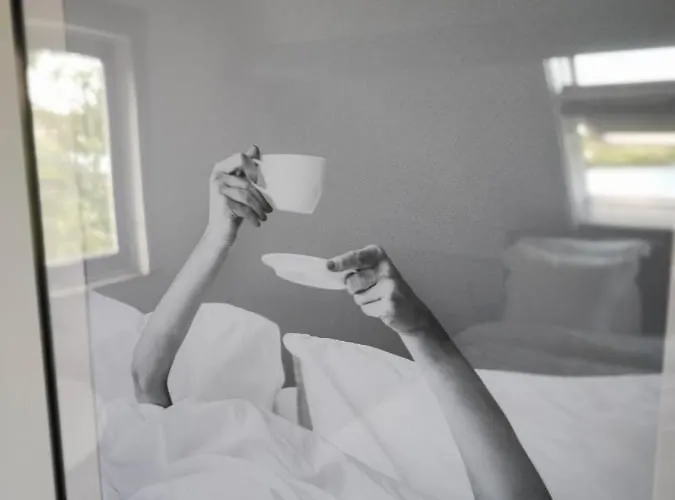 At The Amstel River With 2br 2ba And Garden 招待所