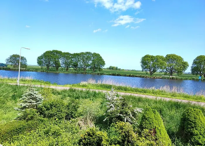 招待所 At The Amstel River With 2br 2ba And Garden 阿姆斯特尔芬